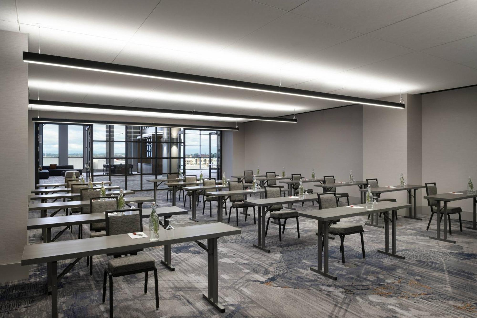 Отель Marriott Tacoma Downtown Экстерьер фото