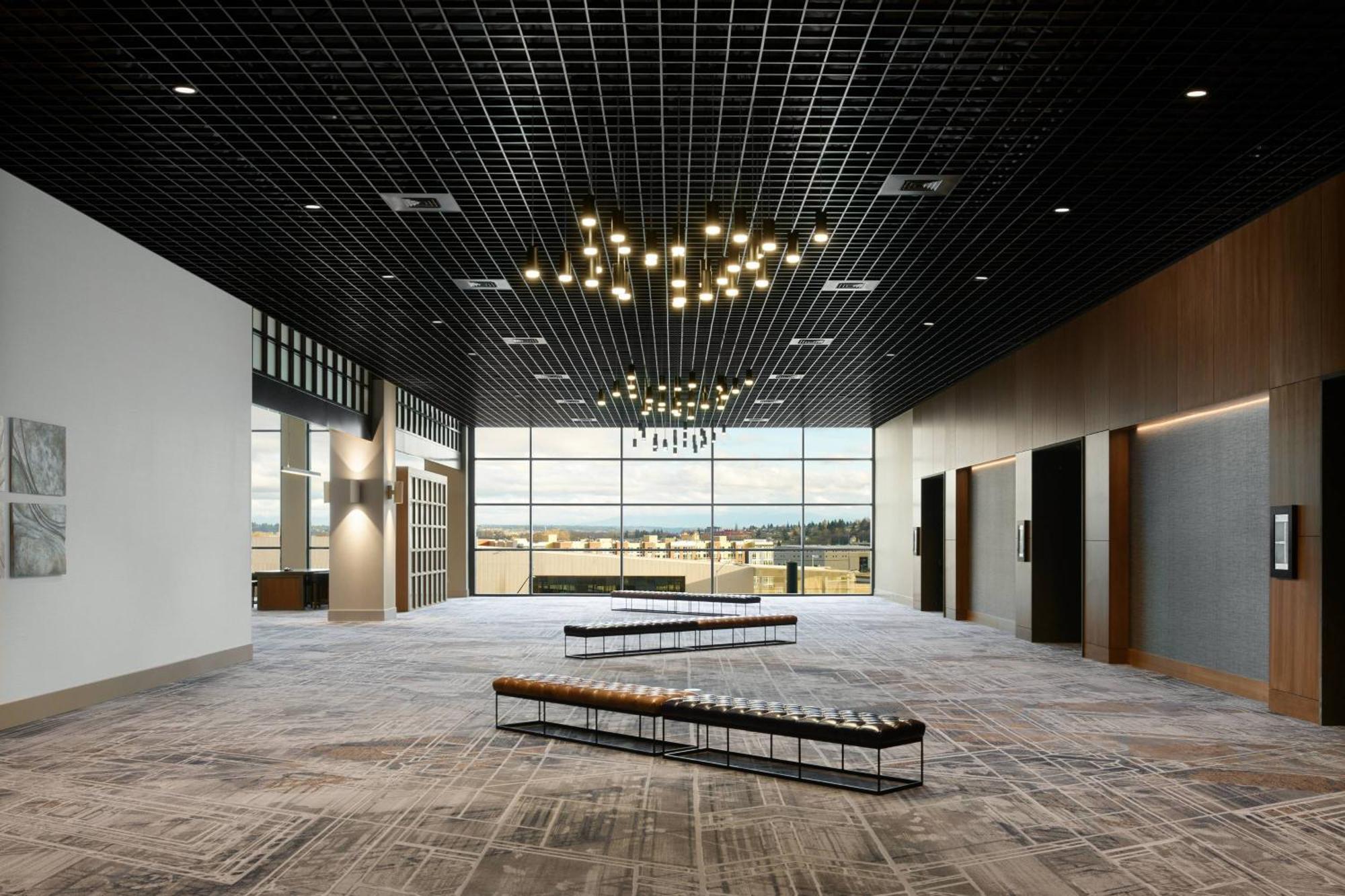 Отель Marriott Tacoma Downtown Экстерьер фото
